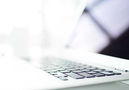 Traditional vs AI Mortgage Underwriting: A Comprehensive Analysis